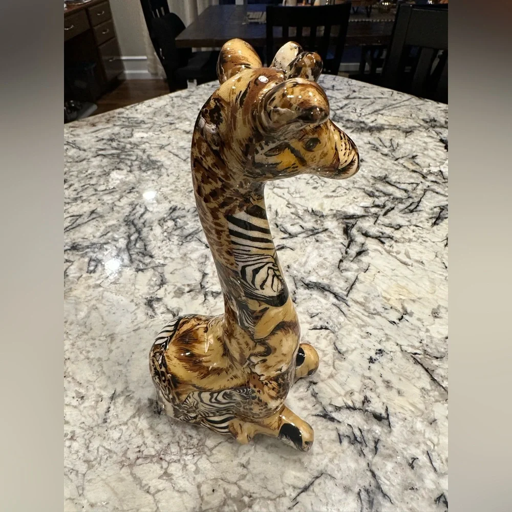 EUC La Vie Safari Decoupage Porcelain Elephant and Giraffe Figurine Set - Picture 9 of 11